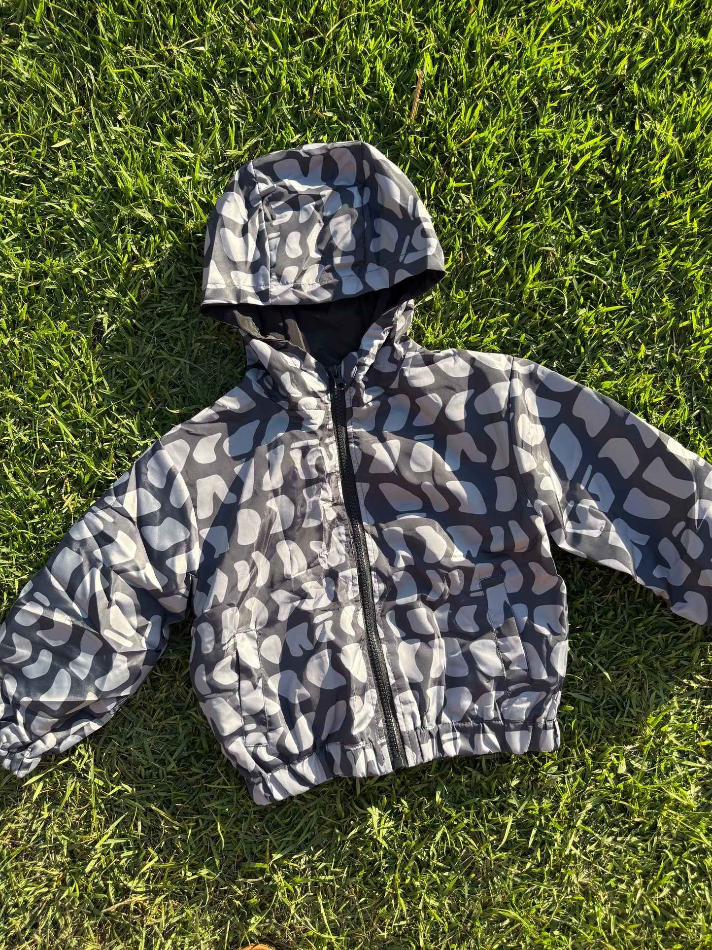 Keiki Hepela Windbreaker