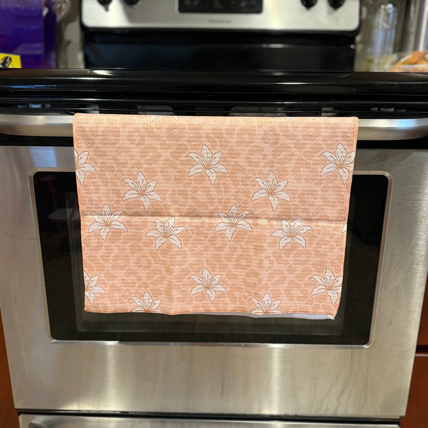 Cheetah Lily Kitchen Towel